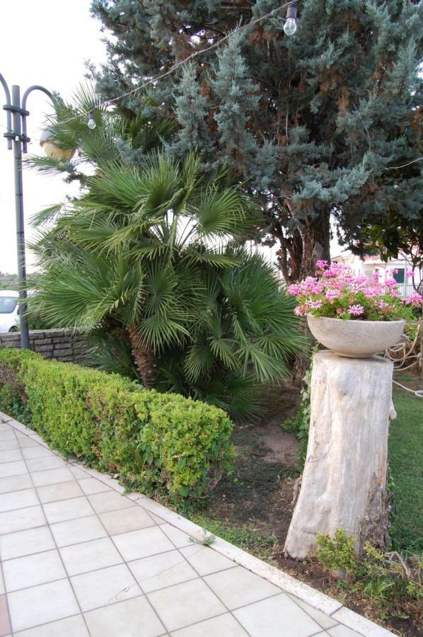 Latorraca Hotel Palazzo San Gervasio ภายนอก รูปภาพ